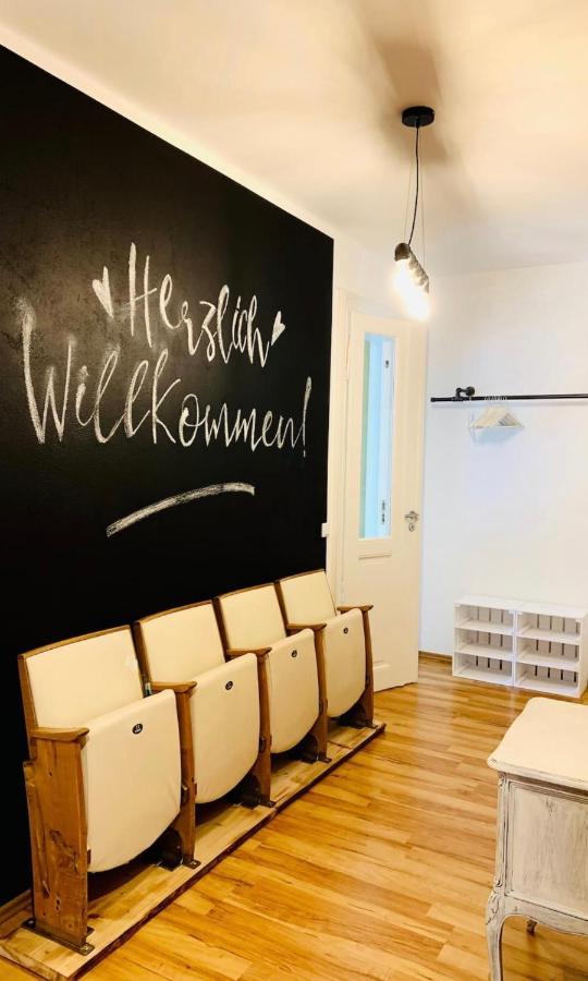 Edle Ferienwohnung - Industrial Style Dresde Extérieur photo